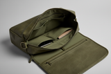 Modern Laptop Messenger Bag in Carbon Moss Green – Laptop Compartment