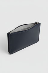 Executive iPad Pochette in Harbor Navy Blue Premium Matte Leather – Interior View