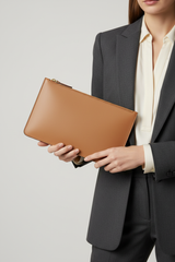 Metropolitan Slim iPad Bag in Desert Sandstone Tan Fine Calfskin Leather – Professional Model