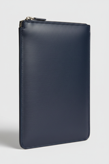 Contemporary Tech Sleeve Pochette in Deep Ocean Indigo Luxe Brushed Leather – Leather & Zipper Detail