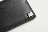 Executive Mini Porte-Cartes in Shadow Alloy Black, leather and hardware close-up